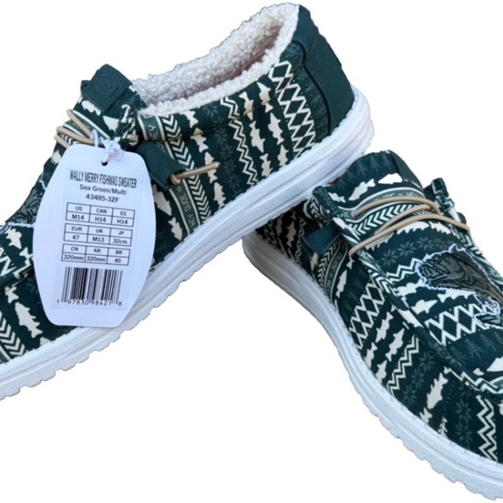 Hey Dude Wally Merry Fishmas Sweater Men's Slip-on Shoe Sea Green/Multi SZ M14